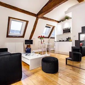  Appartement Cmg Concorde/ Madeleine