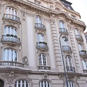 pension-museum.vienna-besthotels.com/