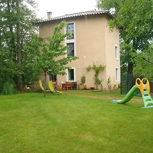 https://gite-au-martin-pecheur.hotels-rhonealpes.com